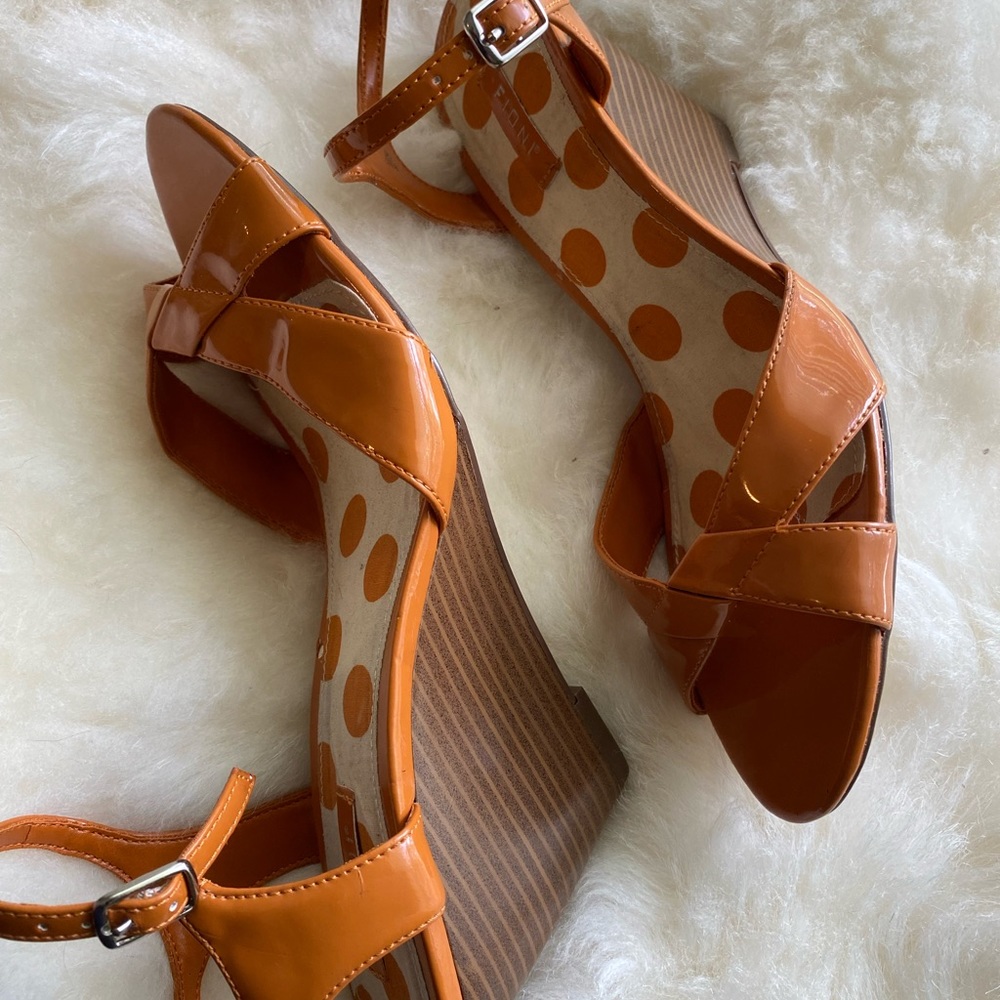 8.5 Fioni Wedges